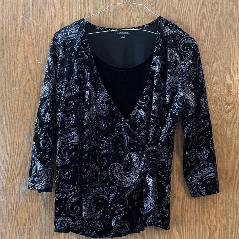 Notations Black Top with Silver and purple Accents Size XL